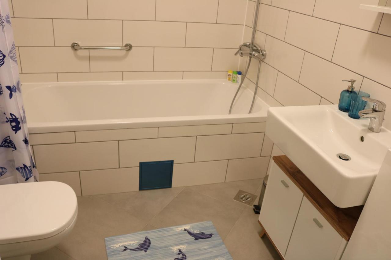 Apartment D&E Punat - Free Parking And Wi-Fi Exterior photo