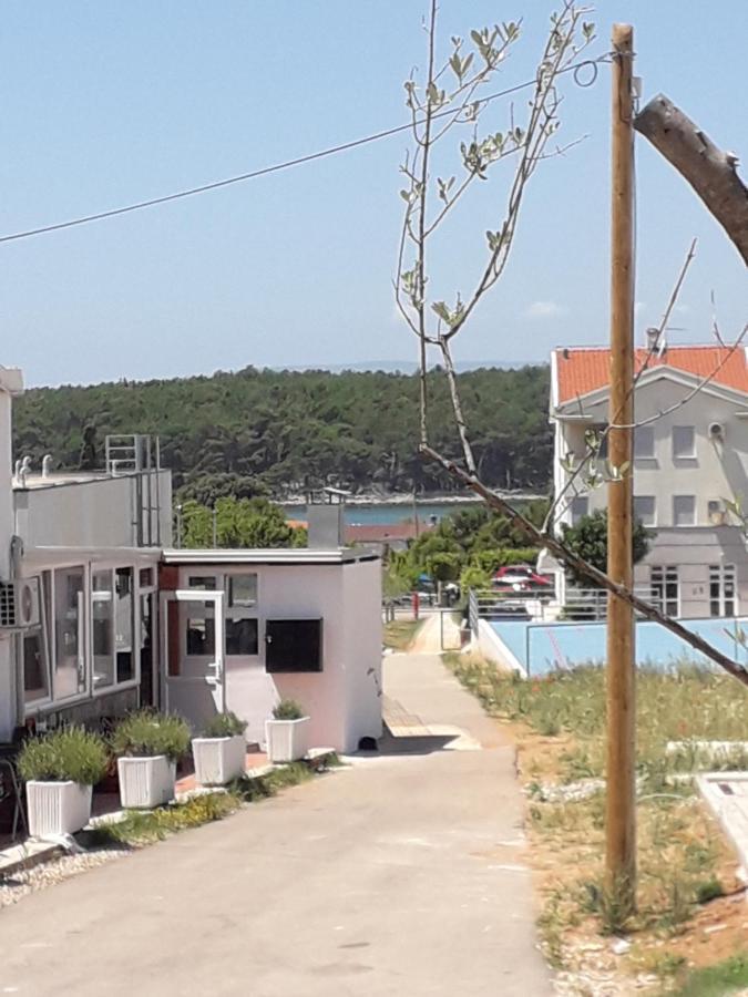 Apartment D&E Punat - Free Parking And Wi-Fi Exterior photo